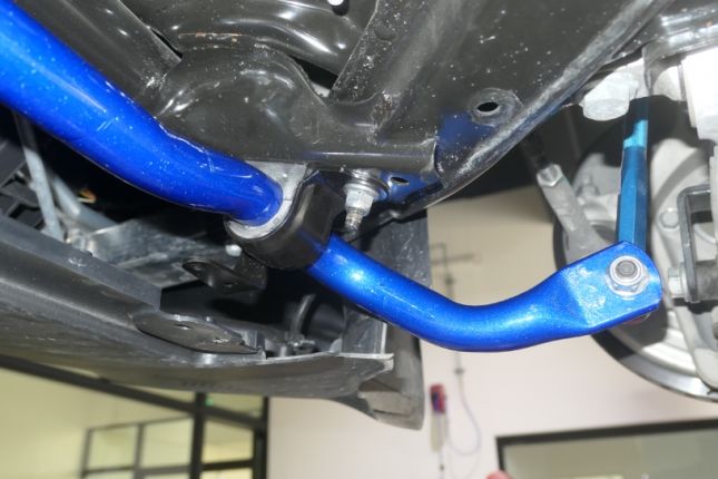 Hardrace - Front Sway Bar Tesla Model 3