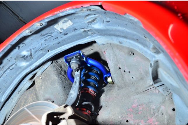 Hardrace - Honda esiosa ülemise õõtsa kuulliigendi plaat