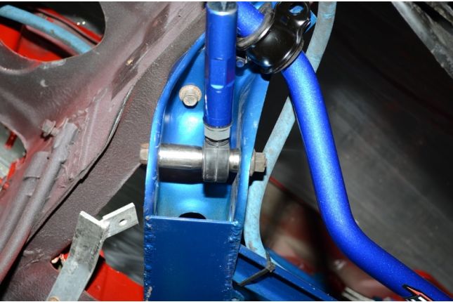 Hardrace - eesmine kõrge nurgaga pingutusvarras Nissan 240SX