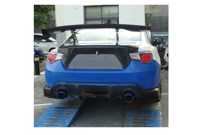 Aerodünaamika - tagumised PU kaitseraua katted (GT86)