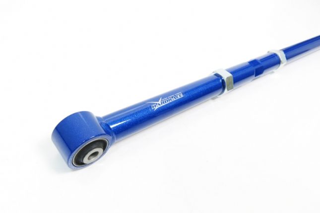 Hardrace - Toyota Fortuner tagumine Panhard Rod