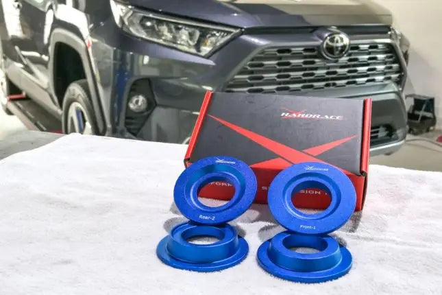 Hardrace - tagumise alusraami vibratsioonisummutusdetail Toyota RAV4-le