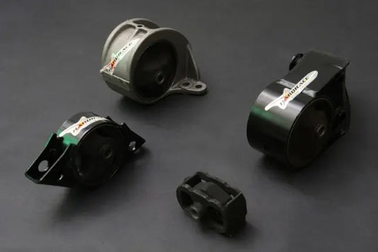 Hardrace - tugevdatud mootorikinnitus Nissan Primera