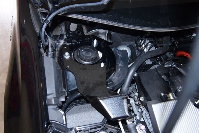 Hardrace - Front Strut Brace Toyota Prius - Q0067