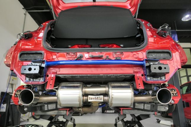 Hardrace - Rear End Brace Toyota Yaris / vitz
