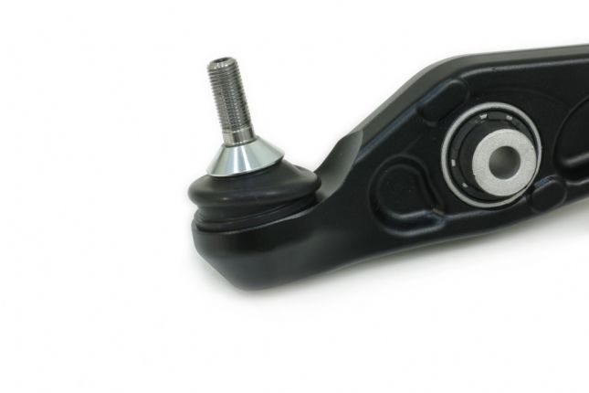 Hardrace - eesmine ja alumine esihark Tesla MODEL 3