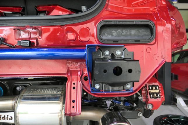 Hardrace - Rear End Brace Toyota Yaris / vitz