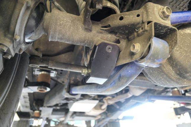 Hardrace - Front Shock Absorber Skid Plate Suzuki Jimny