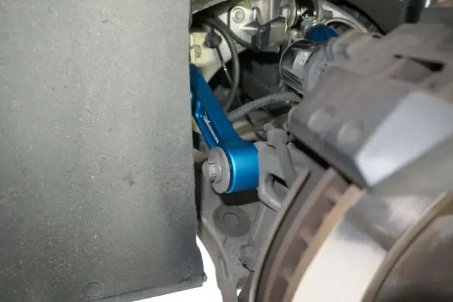 Hardrace - tagumise varre komplekt Tesla Model s, Model x