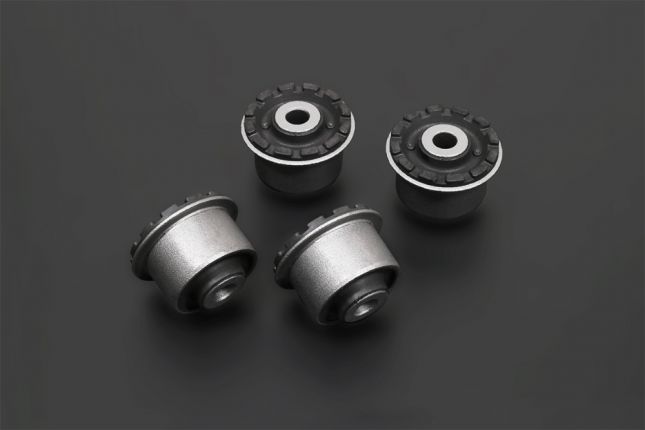 Hardrace - Eesmise ülemise õõtshoova puks Volvo