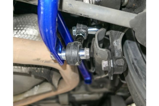 Hardrace - Tagumise stabilisaatori varda reguleerimine Lexus, Toyota