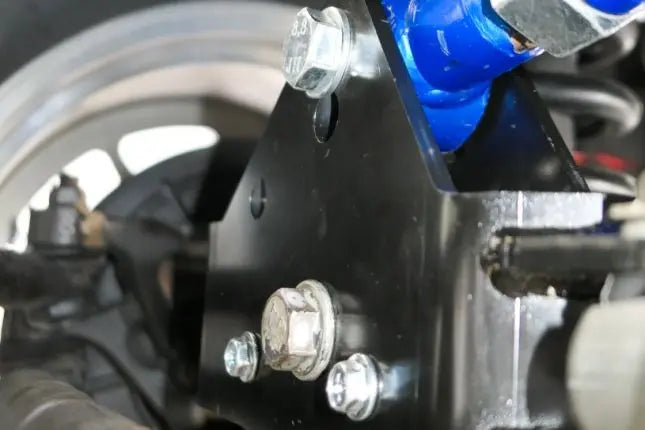 Hardrace - Front Track Bar Relocation Bracket Jeep Wrangler, Wrangler unlimited