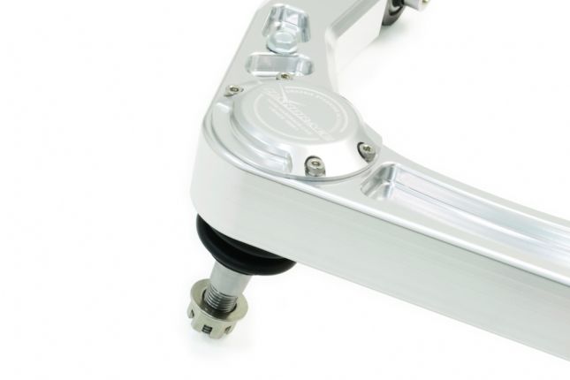 Hardrace - esiülemine õõtshoob Toyota FJ Cruiser, 4RUNNER, Land Cruiser Prado, Lexus GX