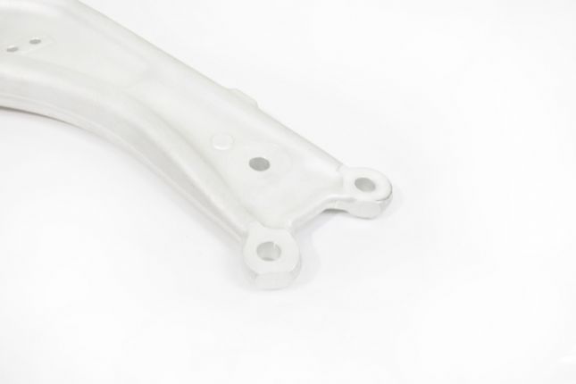 Hardrace - eesmine alumine õõtshoob Audi, Volkswagen