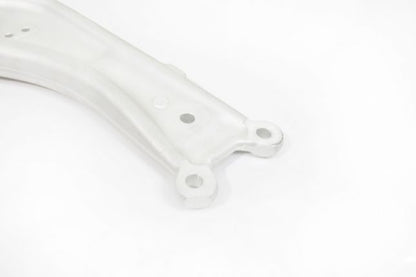 Hardrace - eesmine alumine õõtshoob Audi, Volkswagen