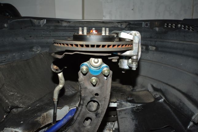 Hardrace - esisilla geomeetriat korrigeeriv vahetükk Honda Civic, CR-V