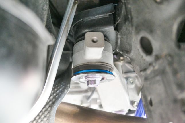 Hardrace - Tagumise diferentsiaali vibratsioonivastane sisend - eesmine Toyota Yaris / Vitz
