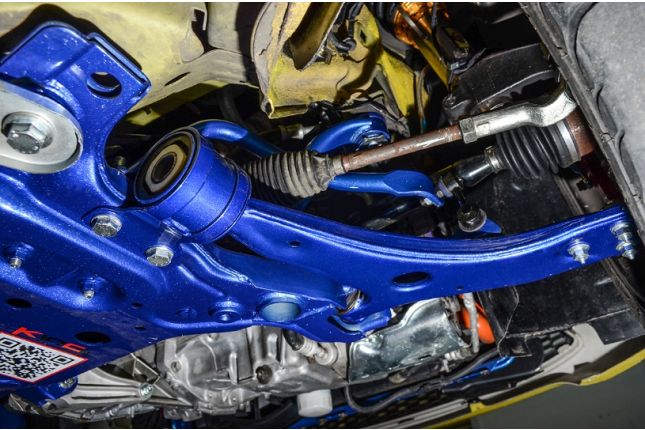 Hardrace - esimene alumine õõtshoob Ford Focus, Volvo C30, S40, V50