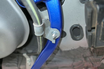 Hardrace - Toyota Yarise / Vitz tagumine alumine esilatt