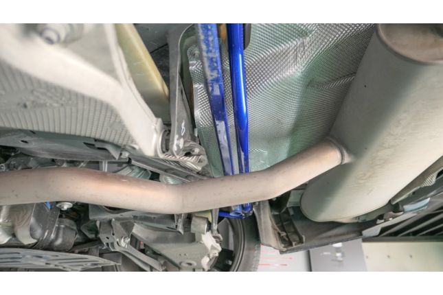 Hardrace – tagumine õõtsvarras Volvo XC90