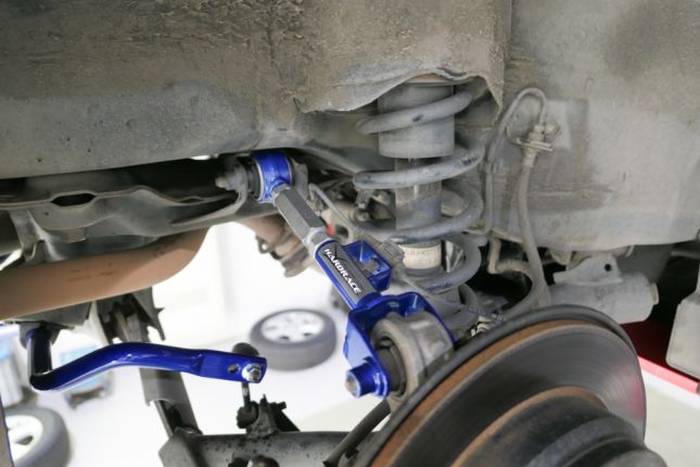Hardrace – tagumise kaldenurga komplekt Honda CR-V-le