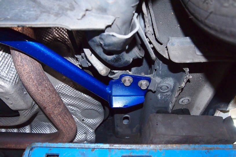 Hardrace - Middle Lower Brace Ford Fiesta