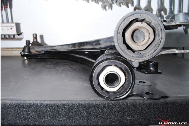 Hardrace - esi- ja alumise õõtsa puks, tagumine külg, Mazda 3, 5