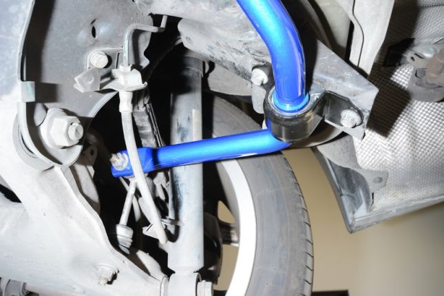 Hardrace – tagumine õõtsvarras Bmw X5, X6