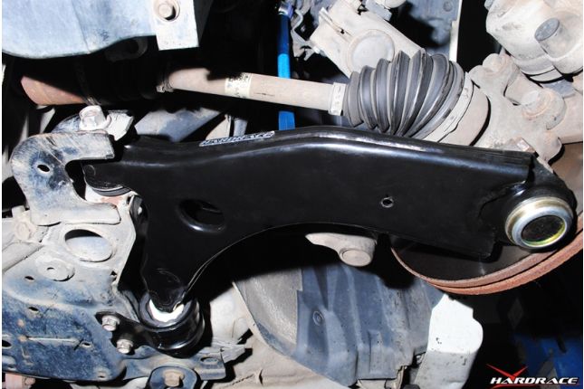 Hardrace - esi- ja alumise õõtsa puks, tagumine külg, Mazda 3, 5