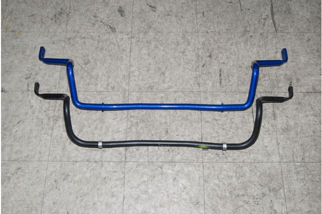 Hardrace - eesmine stabilisaator Mazda CX-5, CX-9