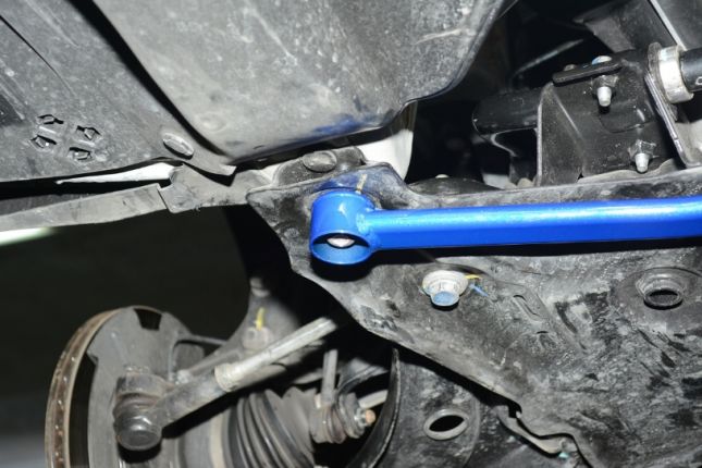 Hardrace - Front Lower Brace Suzuki SX4, Vitara - Q0058

