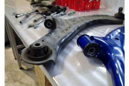 Hardrace - Nissani esimene alumine õõtshoob