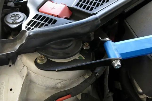 Front Strut Brace Bmw 1 Series