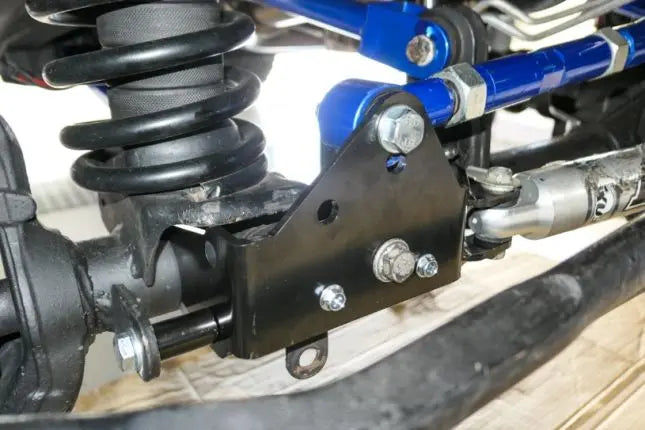 Hardrace - Front Track Bar Relocation Bracket Jeep Wrangler, Wrangler unlimited